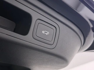 MG MG HS PHEV 1.5 Luxury PLUG-IN HYBRIDE | 272 PK | NIEUWE AUTO | >1.000 KM TOTAAL BEREIK | 1E REGISTRATIE 03-2026 | 360° CAMERA | ELEKTRISCHE ACHTERKLEP | 7 JAAR MG GARANTIE T/M 2033 | APPLE CARPLAY | ANDROID AUTO | STOELVERWARMING | FULL LED | ELEKTRISCHE STOELEN / 13