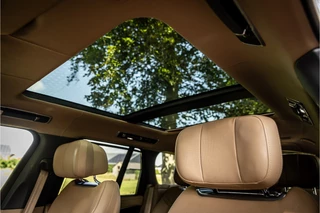 Land Rover Range Rover 4.4 P530 Autobiography Koelbox 23" Trekhaak Hot Stone Massage / 32