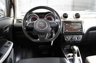 Suzuki Swift 1.2 SELECT **NL-Auto** Automaat stoelverwarming / Apple Carplay / 23