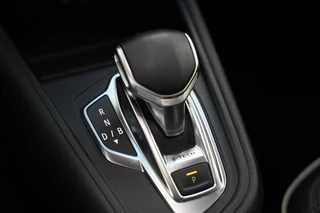 Renault Captur 1.6 E-Tech Hybrid 145 Intens  Full-led Navigatie Trekhaak / 13