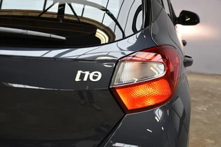 Hyundai i10 1.0i Automaat Comfort Smart Navi | Camera / 29