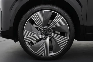 Lynk & Co 08 1.5 More PHEV 345PK 200 KM Elektrisch l Pano l 360 Camera l Mass / 38