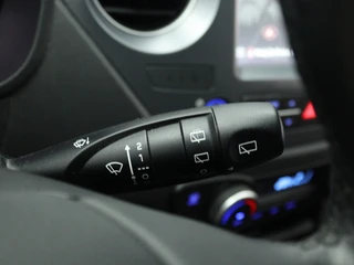 Hyundai i10 1.0i i-Premium Navigatie | Stoelverwarming | Cruise control / 27
