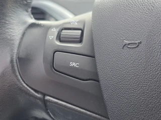 Peugeot 208 1.2 PureTech Allure PANORAMADAK LM CV PPDC TREKHAAK / 25