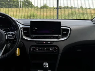Kia Ceed Sportswagon 1.0 T-GDi DynamicLine Achteruitrijcamera | PDC | Trekhaak | Carplay | / 20