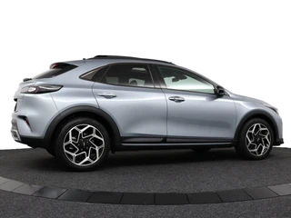 Kia XCeed 1.5 T-GDi GT-Line - Automaat  - Kantel / Schuifdak - Apple Carplay / Android Auto - Navigatie - ACC - Climate Control - Stoel / Stuurwielverwarming / 9