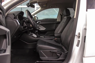 Audi Q3 Sportback 35 TDI Pro Line S | S-line | Apple Carplay | Achteruitrijcamera | Virtual Cockpit | Rijstrooksensor | Cruise control | Trekhaak | MMI Navigatie | Leer | Parkeer assistent / 14