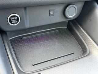 Nissan Qashqai N-Connecta 1.3 MHEV 158PK Xtronic Automaat Navigatie, Rondomzichtcamera, Keyless, Panoramadak, Elektrische Kofferklep, Cold Pack / 34