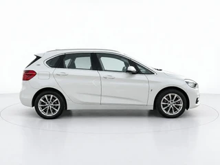 BMW 2-serie Active Tourer 225xe iPerformance High Executive LEER - CAMERA - HUD / 2