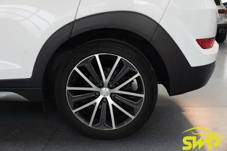 Hyundai Tucson 1.6 T-GDi Premium | 1900kg trekgewicht | Pano | Elektr verstelbare stoelen | Trekhaak | Navi | Camera | Keyless | Krell / 22