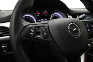 Opel Astra Sports Tourer 1.2 Turbo 130pk Edition 2020 | Navigatie | Achteruitrijcamera | Climate control | LED koplampen | Parkeersensoren | Lichtmetalen velgen | Extra getint glas | Dakrails / 28