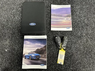 Ford Focus 1.0 EcoBoost Trend Edition Business CAMERA CARPLAY NAVI LM. / 36