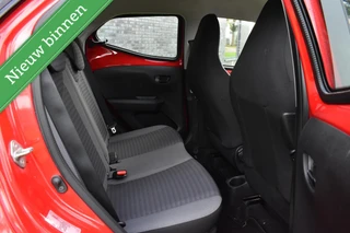 Toyota Aygo 1.0 VVT-i x-play NAVI/CAMERA/CRUISE C./ETC.! / 12