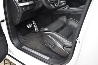 Volvo XC90 2.0 T8 Recharge AWD R-Design  | Panorama | Bowers&Wilkins | Trekhaak | Luchtvering | 22'' Wielen | ACC | Head- Up | / 16