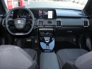 Suzuki e VITARA Select 61 kWh Adaptieve Cruise & Climate Control, Stuur- & Stoelverwarming, Parkeersensoren Voor & Achter / 17