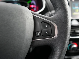 Renault Clio 0.9 TCe Zen | Cruise | Airco | Navi | Bluetooth | / 16