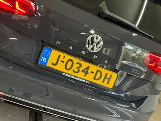 Volkswagen Passat Variant 2.0 TSI R-line Executive Business | VOL! | PANO | IQ.LIGHT | Dynaudio| Virtual | Leder | HuD | Trekhaak / 54