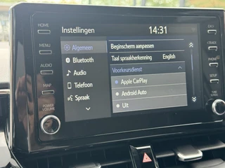 Toyota Corolla 1.8 Hybrid Business TREKHAAK STUUR+STOELVERWARMING ELEKTR. ACHTERKLEP / 21