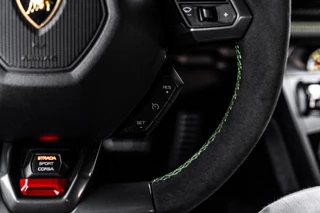 Lamborghini Huracan 5.2 V10 LP580-2 | Lift | Dealer o.h | Carbon | Titanium Sportuitlaat / 75