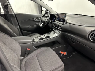 Hyundai Kona EV Comfort 64 kWh 3 Fase Warmtepomp CAMERA CARPLAY NAVI ECC ADAPTIEF CRUISE. / 13