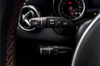Mercedes-Benz GLA 180 Business Solution AMG | NL Auto | 19" | Camera / 33