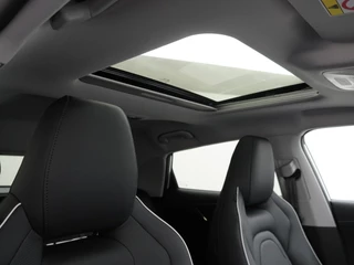 Omoda 5 SHS SHS-H 1.6 T-GDi Premium  - Kantel/Schuifdak - Adaptieve Cruise control - Ventilatie Voorstoelen - Privacy Glass - Stoel/Stuurwiel Verwarming - 1000KM Rijbereik -  7 Jaar Fabrieksgarantie / 43