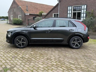 Kia Niro 1.6 GDi PHEV DynamicLine / 2