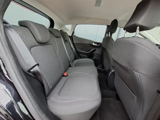 Ford Fiesta 1.0 EcoBoost Titanium * Navigatiesysteem * LM Velgen * Climate Control * / 16