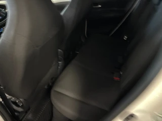 Toyota Aygo X 1.0 VVT-i MT Play /clima/stoelverw / camera/cruisec /pdc/apple/boeken / 25