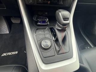 Suzuki Across 2.5 Plug-in Hybrid Style  | LED | Leder | Adaptive Cruise | Apple/Android | Stuurverwarming | Voor en achterbank verwarming | Camera / 28
