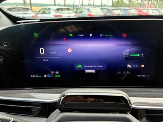 Omoda 9 Super Hybrid System 537 PK AWD | 7 jaar garantie | Tot 150km Elek.| Elek. schuif- kantel dak | HUD | Leder incl. massage | Alle opties | / 22