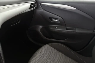 Opel Corsa 1.2 Level 2 Achteruitrijcamera Parkeersensoren Apple CarPlay / 19