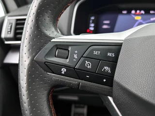 Seat Tarraco 1.4 TSI e-Hybrid PHEV FR | Automaat | Adaptive cruise | Stoelverwarming | CarPlay | Camera | BTW / 17