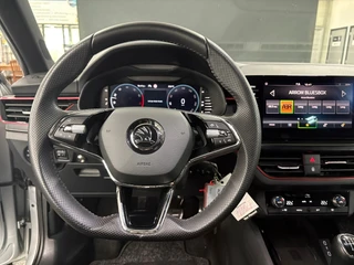 Skoda Scala 1.0 TSI Sport Business/ NL auto/ Eerste eigenaar/ Parkeersensoren / 14