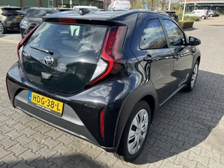 Toyota Aygo X PLAY / 5