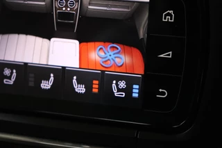 Bentley Flying Spur 6.0 W12 | LEDER | SCHUIFDAK | KERAMISCH | NAIM SOUNDSYSTEM | ENTERTAINMENT ACHTERIN | STOELVERKOELING/VERWARMING | MASSAGE | CAMERA | AIRCO | CRUISE | NAVI | / 39