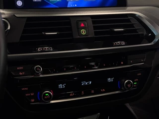 BMW X4 xDrive20i High Executive M-Sport Pano Camera Trekhaak HUD 21'' / 39