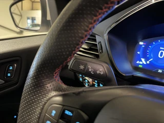 Ford Kuga 2.5 PHEV ST-Line X B&O Pano Camera Winterpack NAP / 20