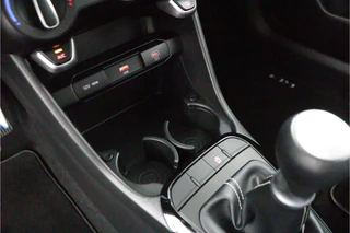 Kia Picanto 1.0 DPI DynamicLine  Apple Carplay/Android Auto - Cruise Control - Navigatie - Achteruitrijcamera / 51
