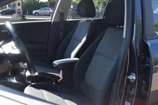 Kia Stonic 1.0 T-GDi DynamicLine 1e Eigenaar | Navigatie | Camera | 12 mnd BOVAG garantie | Whatsapp 06-53188999 / 2