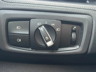 BMW 2-serie Active Tourer 225xe iPerformance High Executive LEER - CAMERA - HUD / 27