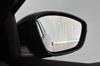 Opel Corsa 1.2 Turbo Hybrid GS Automaat Stuur/Stoelverwarming Camera Apple CarPlay / 23