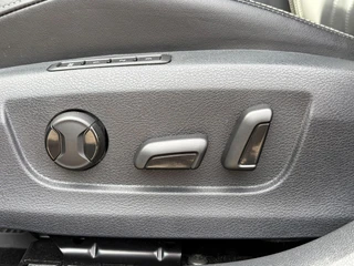 Škoda Superb Combi 1.4 TSI iV Laurin & Klement / 31