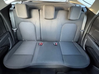 Dacia Duster 1.3 TCe 130pk Comfort * Navigatie * Cruise Control * Airco * / 14