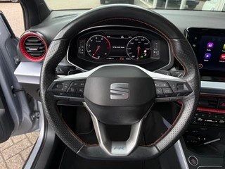 SEAT Arona 1.5 TSI FR Launch Edition 150PK Automaat Camera Sportstoelen Navi Apple Carplay Android Auto / 22