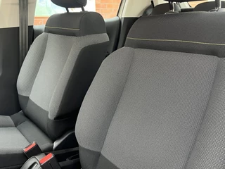 Citroën C3 PureTech 83 C-Series  | Carplay/Android Auto | Bluetooth | Climate Control | Parkeersensoren achter | / 22