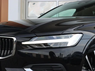 Volvo V60 2.0 T6 Plug-in hybrid AWD Ultra Bright | SOH 99% | Long Range / 55