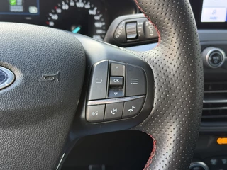 Ford Focus Wagon BWJ 2022 1.0 EcoBoost Hybrid 126PK ST Line  STUUR + STOELVERW. | NAVI | CLIMA | CRUISE | CARPLAY & ANDROID | CAMERA | LMV | PDC / 12