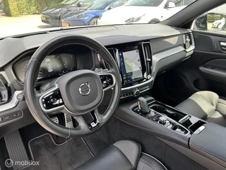 Volvo S60 2.0 T6 AWD Twin Engine R-Design / 18