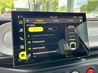Renault Twingo Urban Range 80pk Techno 27.5 kWh  | 18inch velgen | V2G | Navigatie | Climate Control | Keyless | Achteruitrijcamera | Adaptive Cruise Control (ACC) | Apple CarPlay/Android Auto / 41